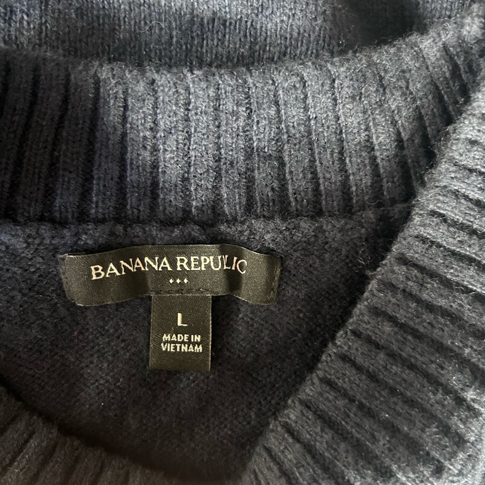 Banana Republic Factory Coveted Sweater L Navy - Picture 2 of 4